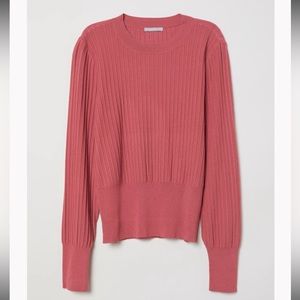 NWT H&M Sweater Size Large